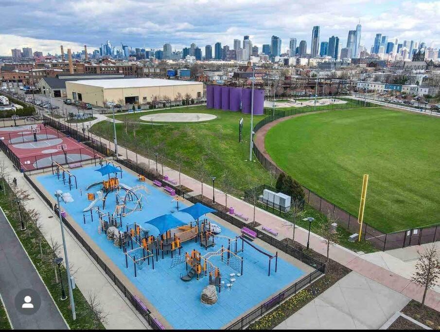 Apartamento Secret Escape - 20 Min From Nyc N 2 Jersey City Exterior foto